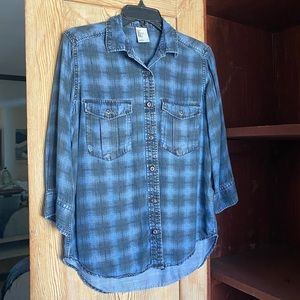 H&M button-down jean shirt